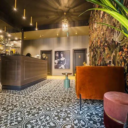 Leo Boutique - Adults Only