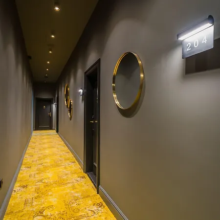 Leo Boutique - Adults Only Budapest