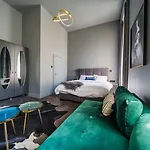 Leo Boutique - Adults Only Budapest