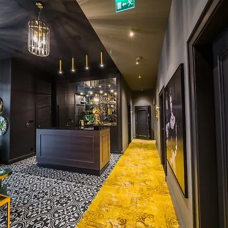 Leo Boutique - Adults Only 2* Budapešť